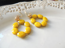 Circle Yellow Hanging earrings