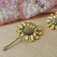 Golden Vintage Flower