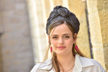 Sara Flowers Lace Headwrap