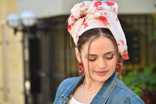 Amazing Floral White Red