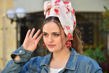 Amazing Floral White Red