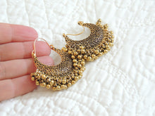 Beautiful Beads Crescent
