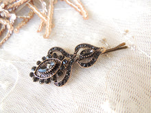 Vichy Hair Pin
