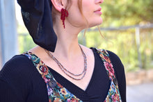 Lovely delicate shimmering Necklace