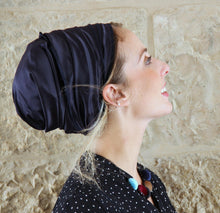 Blue Navy Satin Sinar