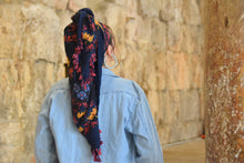 Nova Square Headscarf