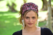 Stunning Flowering Embellished Lace Headband