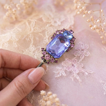 Lavender Regent Hairpin