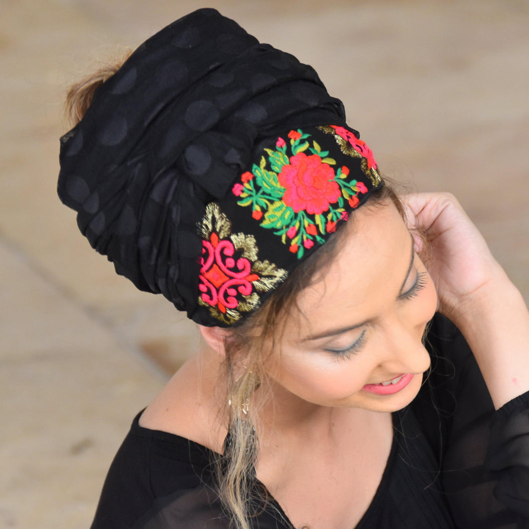 Eye-Catching Black Embellished Headscarf